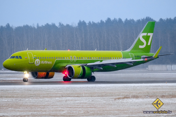 Airbus A320-271N